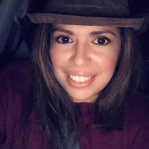 Meet your Posher, Denise